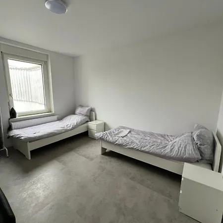 8p Zentral * Lüdenscheid